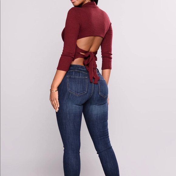 Bow Burgundy Top - Picture 6 of 8